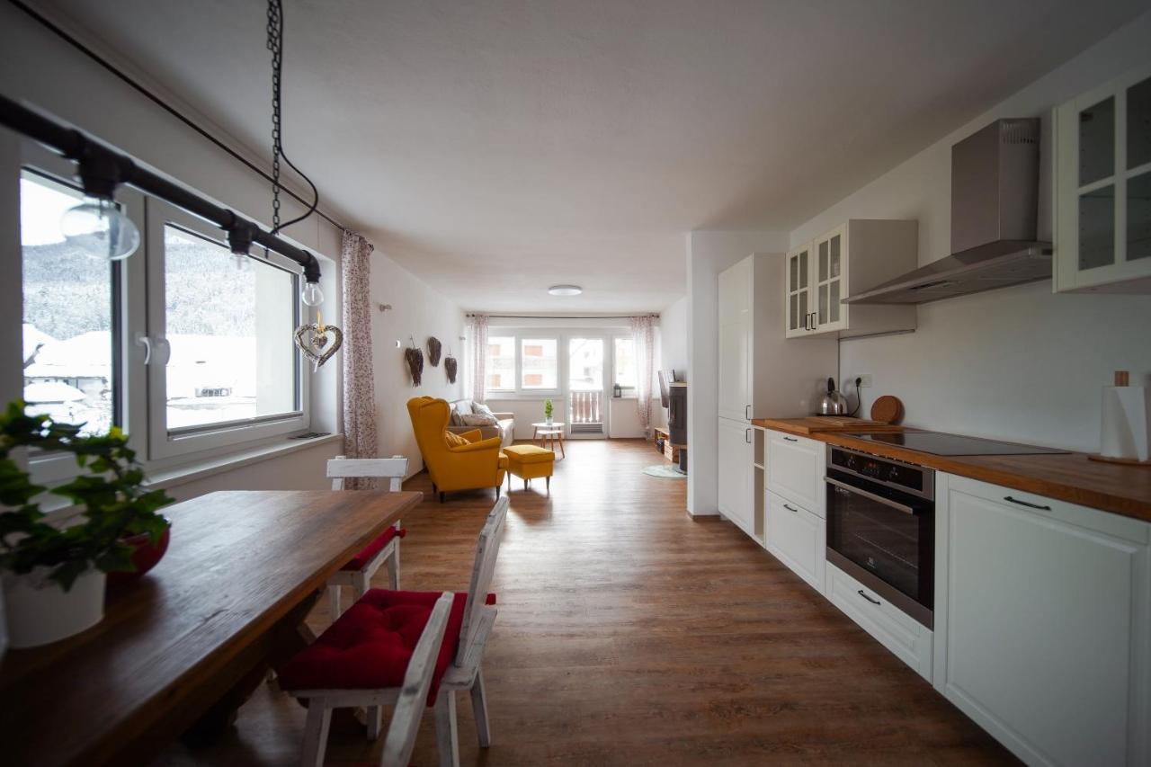 Cozy Nest In The Heart Of Kranjska Gora Apartment ภายนอก รูปภาพ